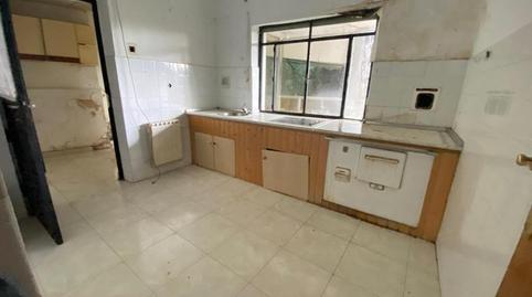 Foto 4 de Casa adosada en venda a Villamejil, León