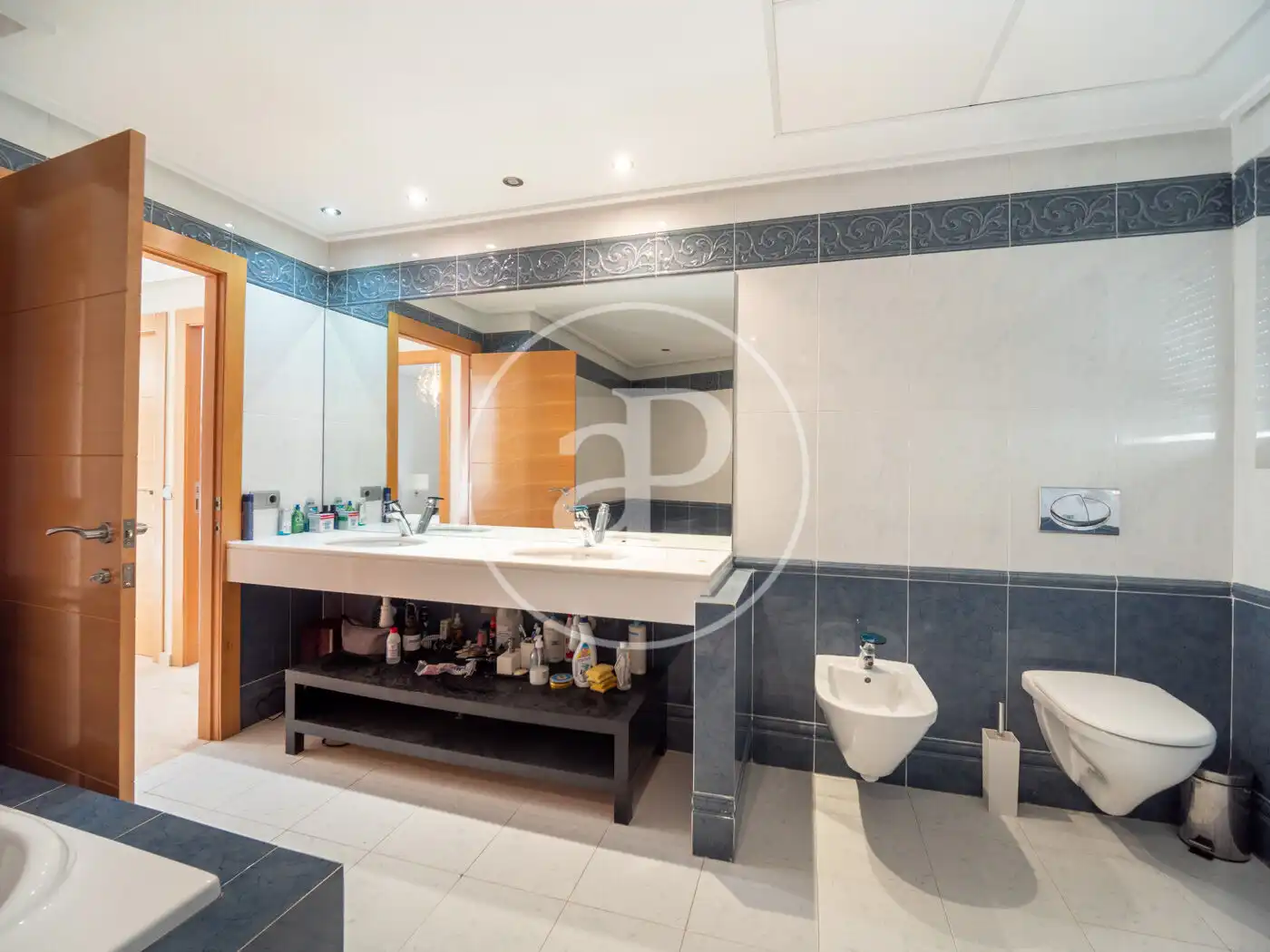 Baño de Casa o chalet en venta en Gilet con Aire acondicionado, Calefacción y Jardín privado