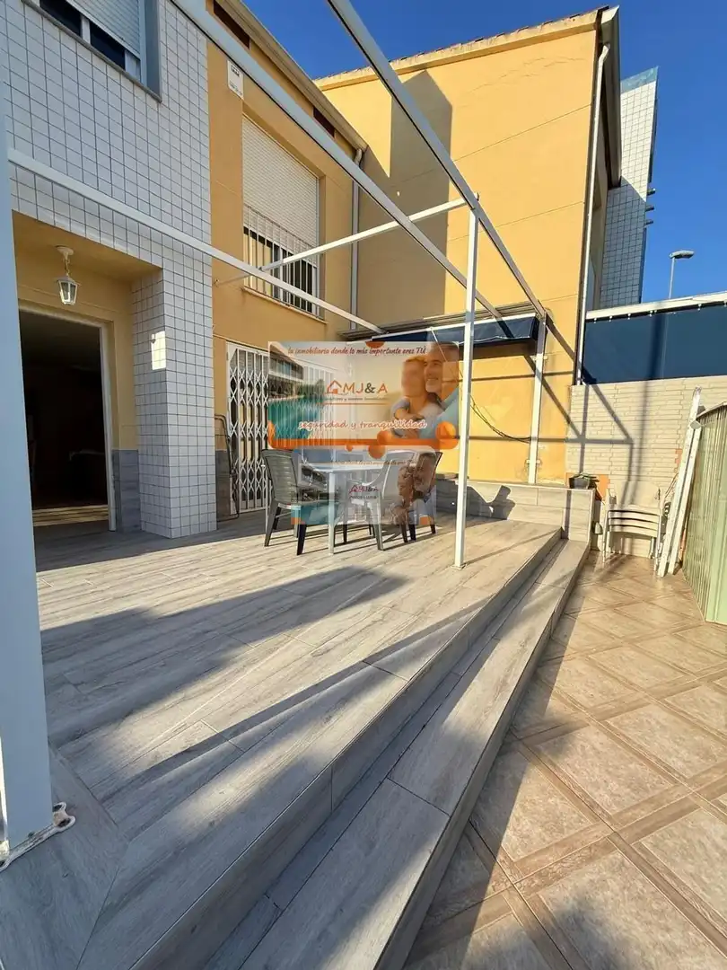 Terrassa de Casa adosada en venda en Benicasim / Benicàssim amb Aire condicionat, Calefacció i Terrassa