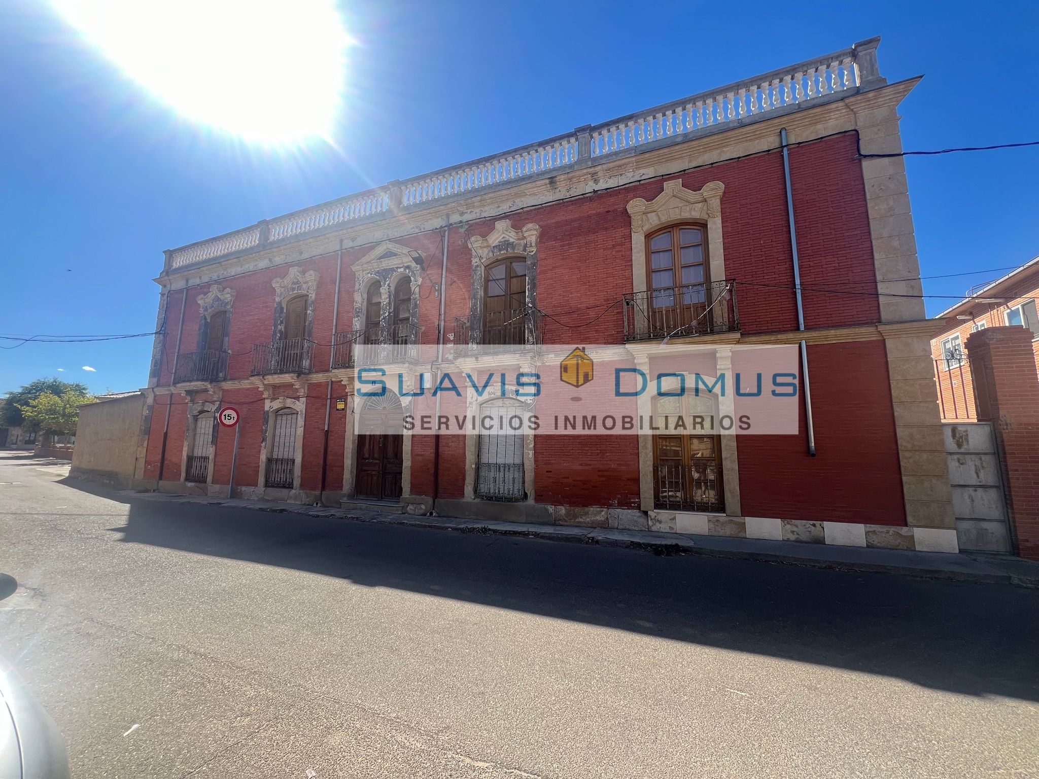 Exterior view of House or chalet for sale in Moraleja del Vino