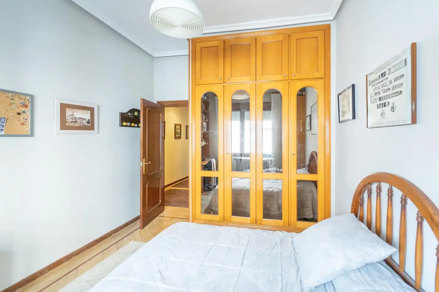 Piso con ascensor en venta en Calle Carreño Miranda, imagen 33