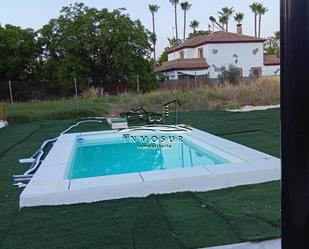Piscina de Casa o xalet de lloguer en Lucena amb Piscina