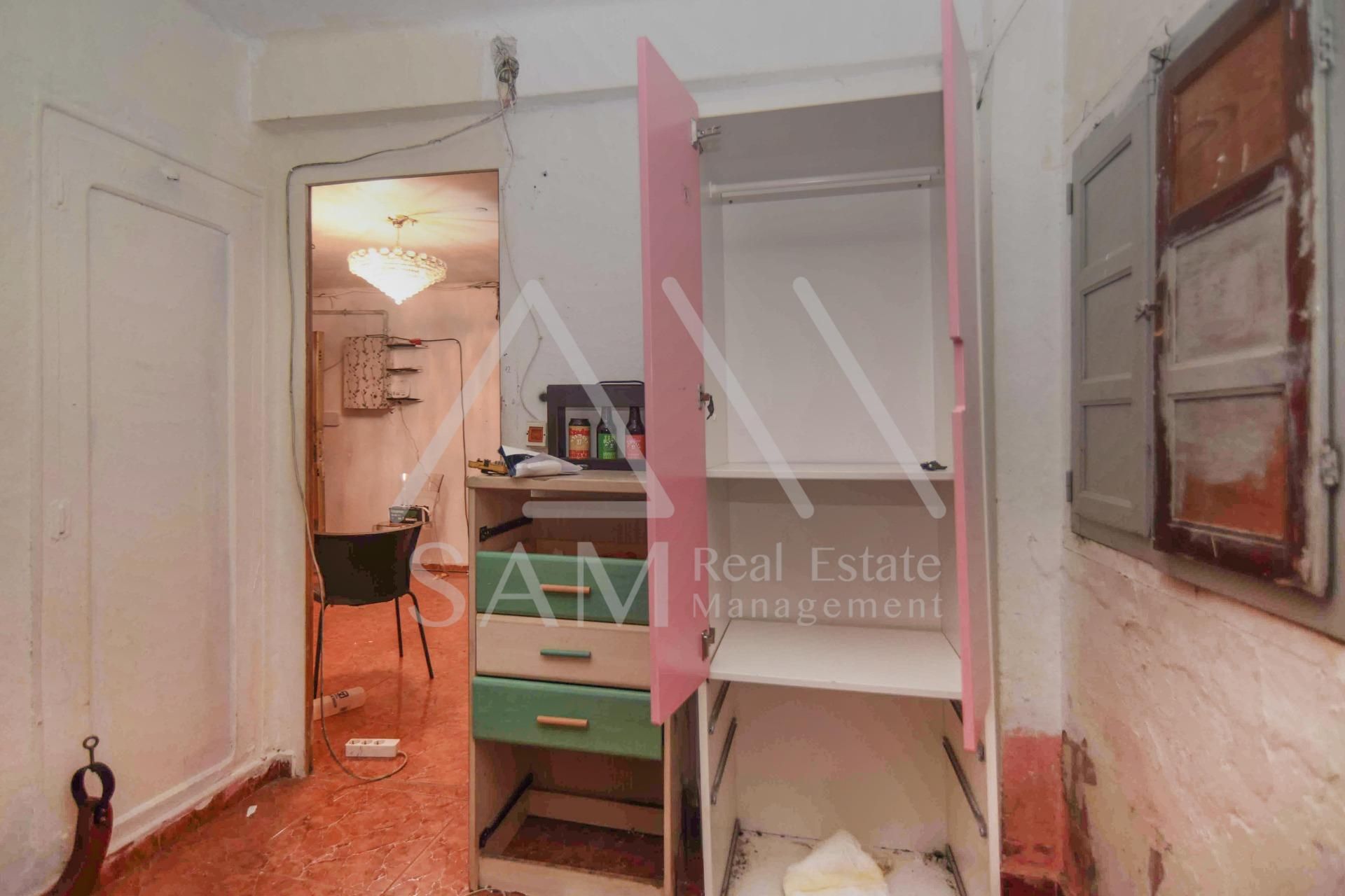 Bedroom of Flat for sale in Badalona