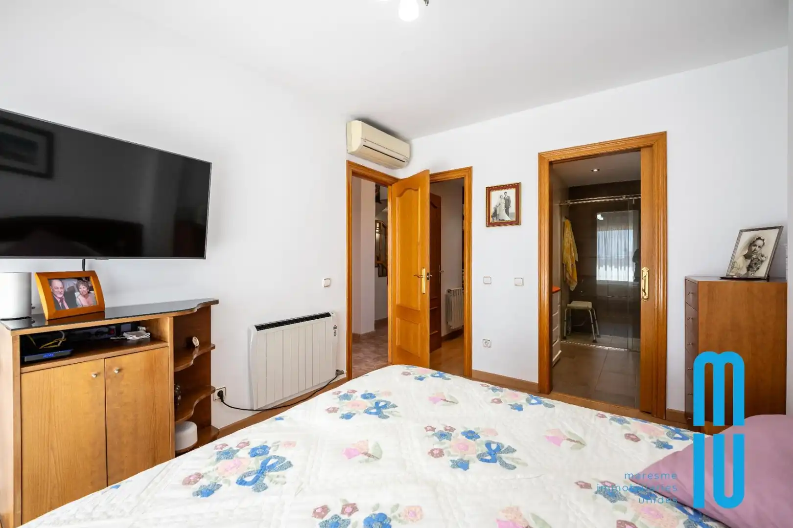 Habitación de Casa o chalet en venta en Pineda de Mar con Calefacción, Jardín privado y Terraza