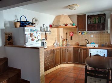 Casa rústica amb balcó en venda a Villaluenga del Rosario
