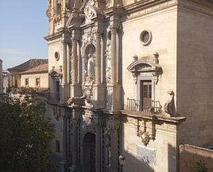 Vista exterior de Pis en venda en  Granada Capital amb Terrassa i Balcó