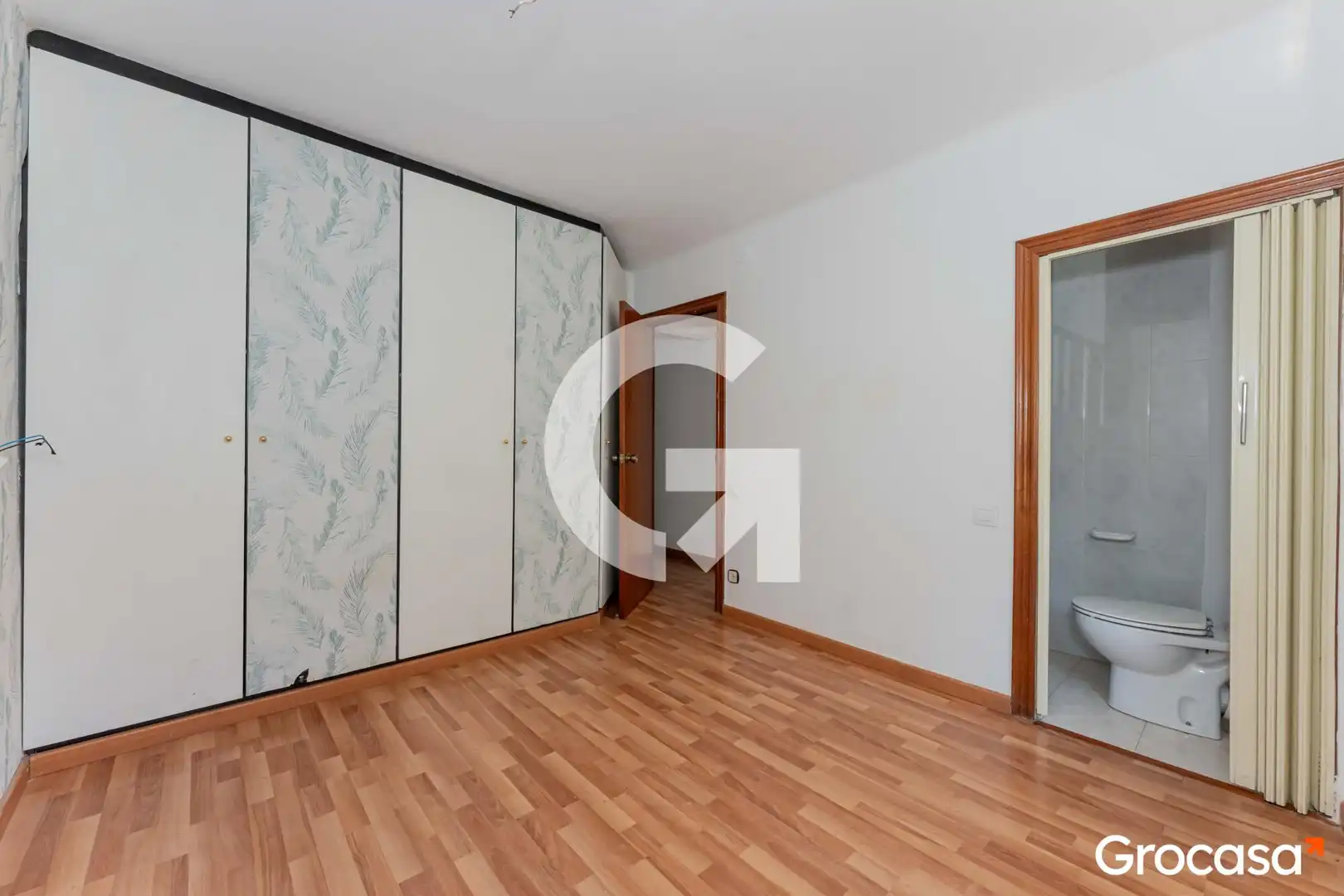 Bedroom of Flat for sale in Cornellà de Llobregat  with Oven