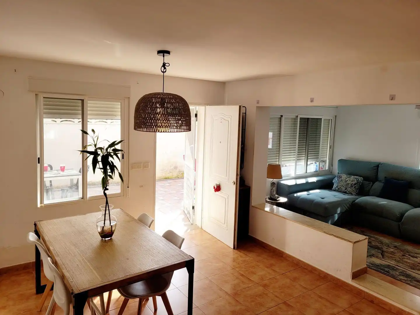 Menjador de Casa o xalet en venda en Benicasim / Benicàssim amb Aire condicionat, Jardí privat i Terrassa