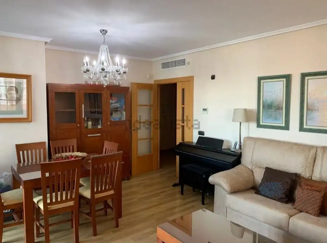 Sala de estar de Ático de alquiler en Almería con Aire acondicionado, Calefacción y Amueblado