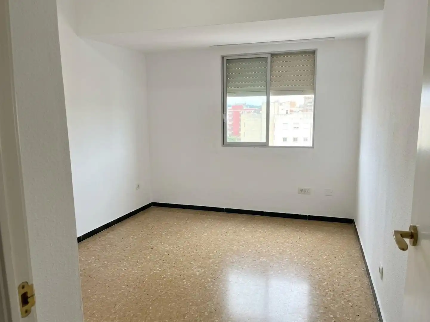 Apartment mit Pool zum Verkauf in Platja de la Pobla de Farnals, imagen 4