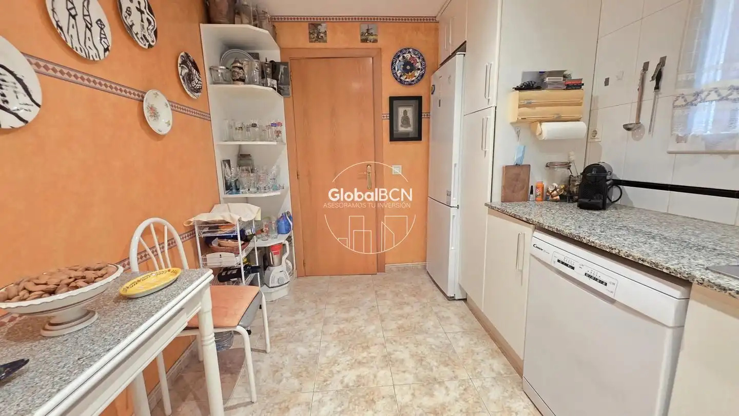 Casa a schiera con giardino in vendita a Avinguda dels Països Catalans, imagen 21