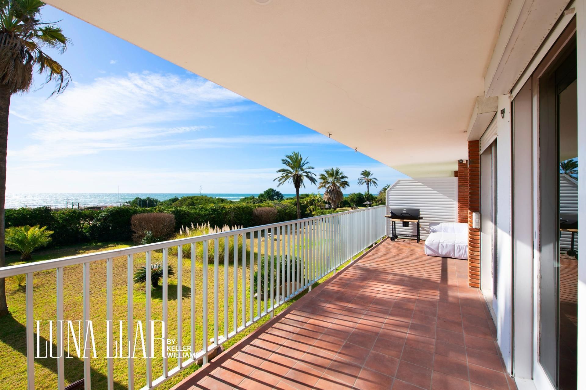 Garden of Flat for sale in Gavà  with Air Conditioner, Terrace and Storage room