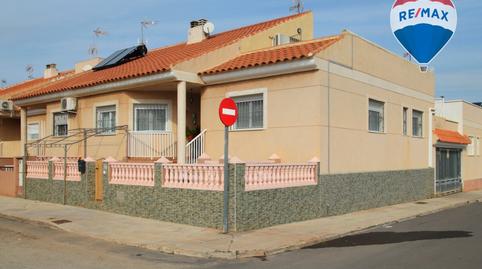 Foto 2 de Casa adosada en venda a Calle Campillo de Bayle- Algar, 27, El Algar, Cartagena