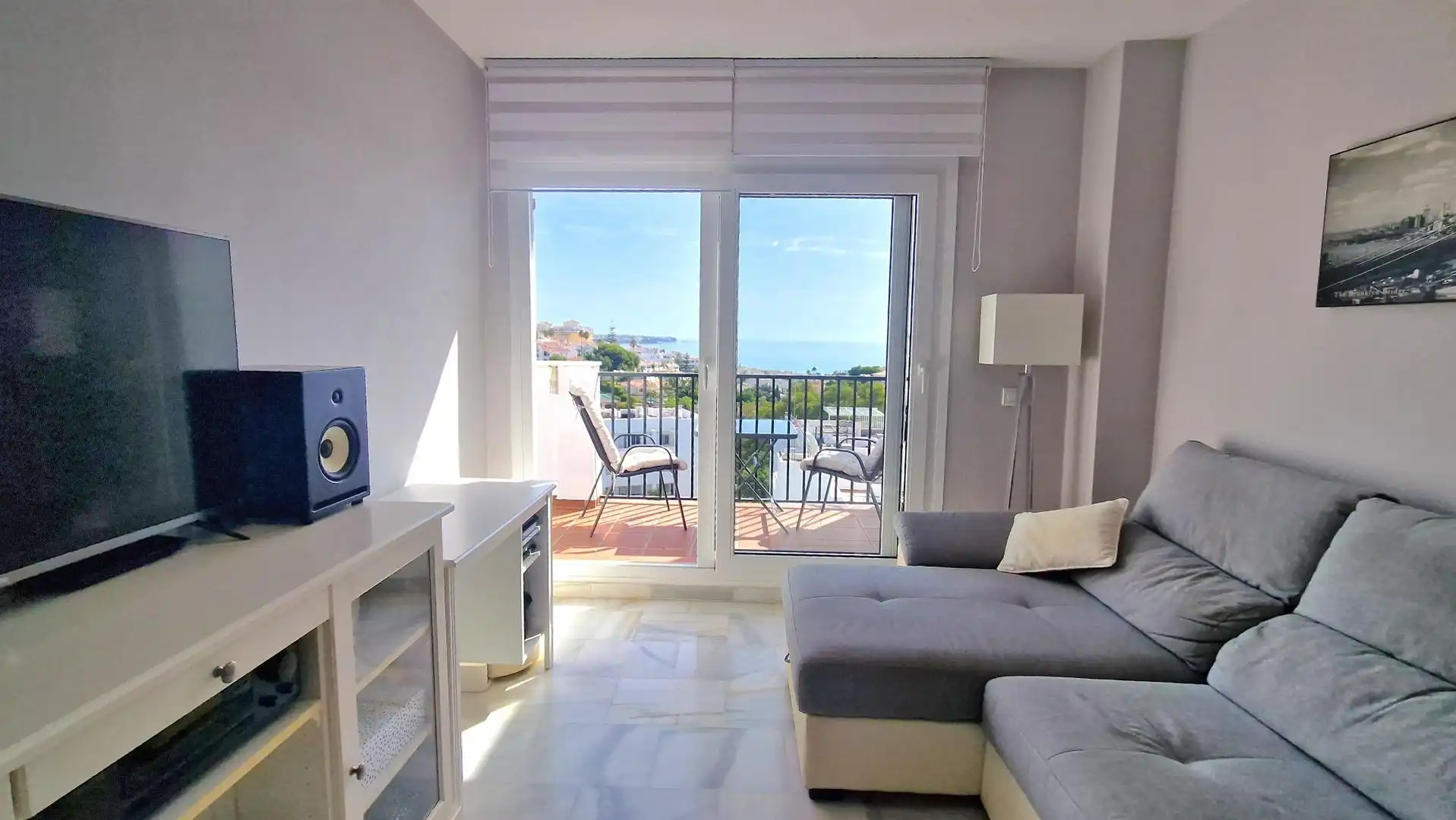 Flat with pool for sale in Calle Calle Geranios 35