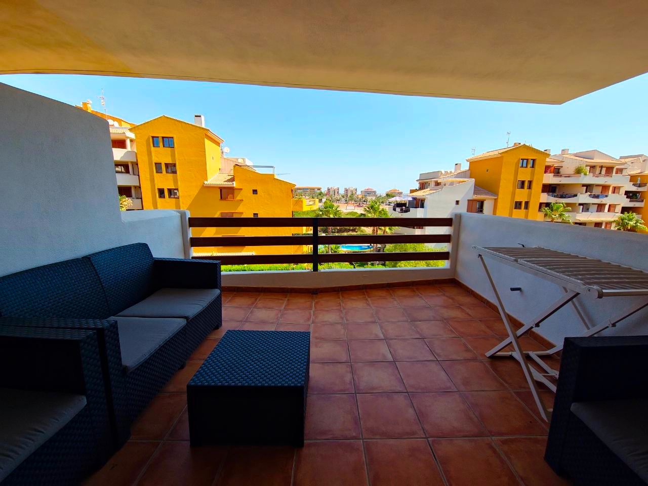 Terrassa de Apartament de lloguer en Torrevieja amb Aire condicionat, Calefacció i Terrassa