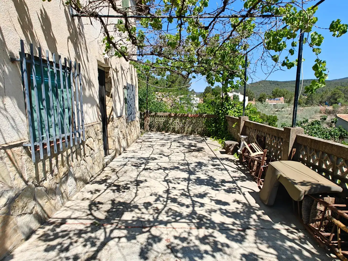Terrassa de Casa o xalet en venda en Yátova amb Calefacció i Jardí privat