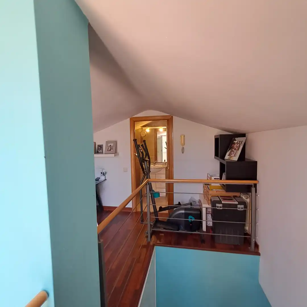 Dúplex en venta en Castellbisbal con Calefacción, Parquet y Terraza