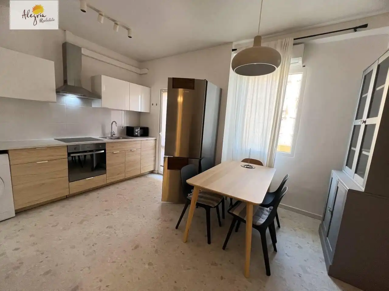 Cocina de Apartamento en venta en Campanar