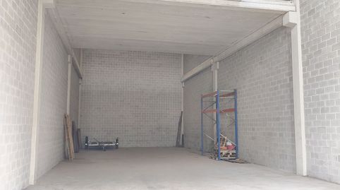 Foto 4 von Fabrikhallen zur Miete in Mungia, Bizkaia