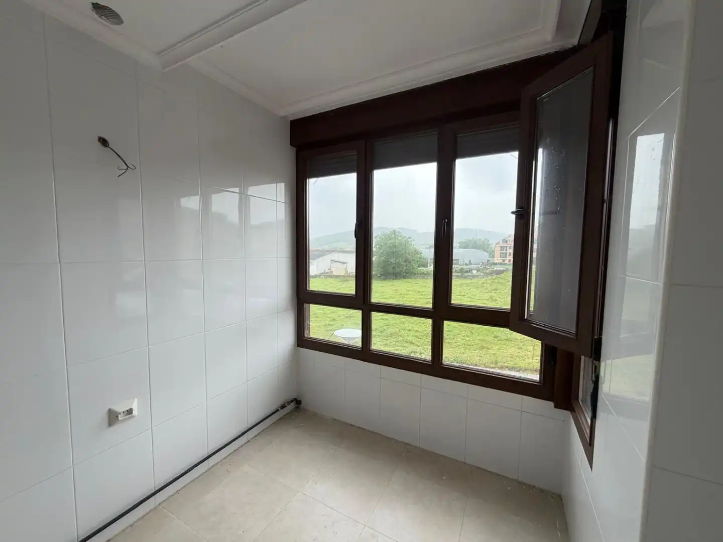 Habitación de Piso en venta en Meruelo con Calefacción, Terraza y Piscina comunitaria