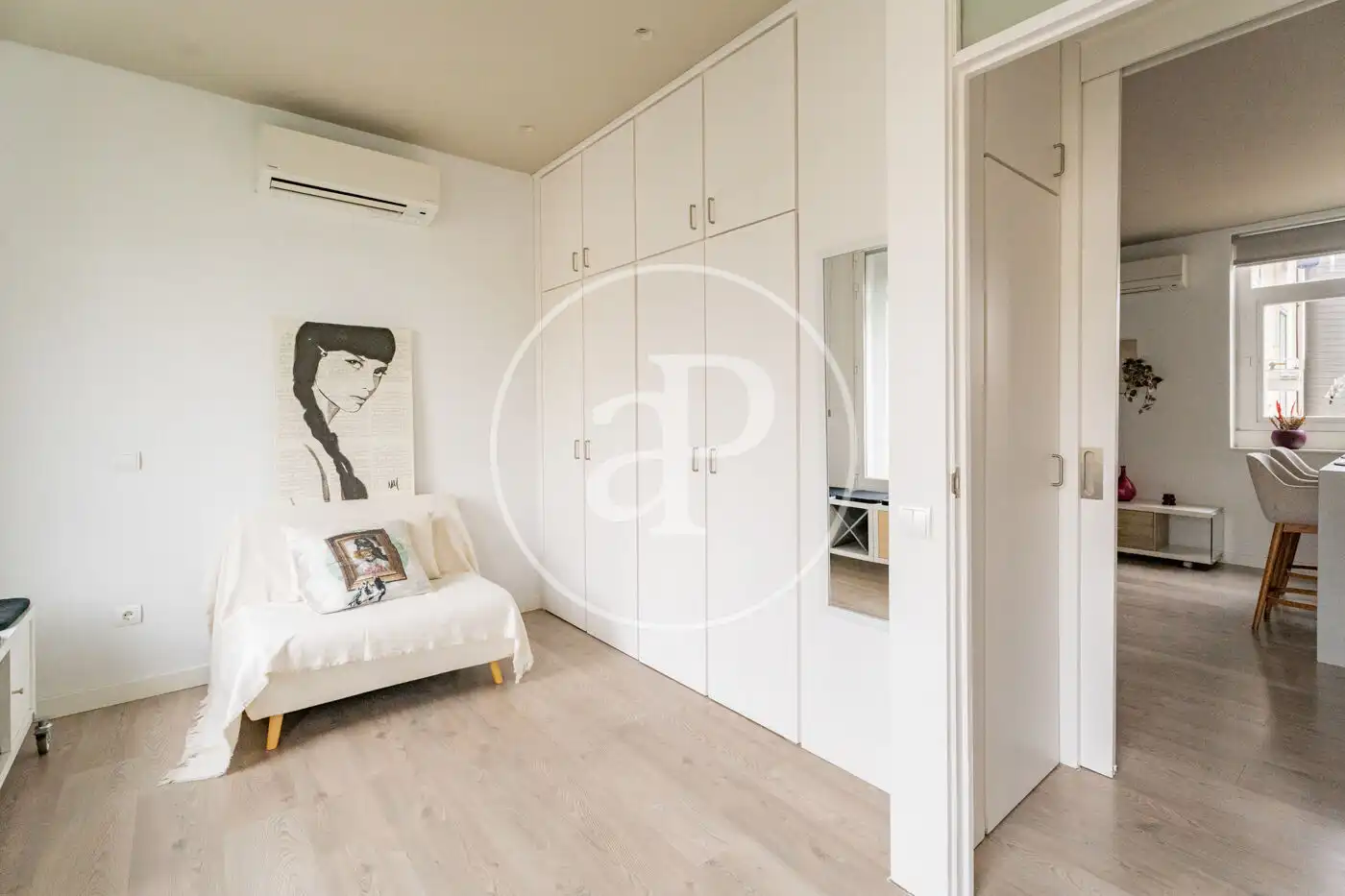 Bedroom of Flat for sale in Madrid  with Air Conditioner, Heating and Furnished