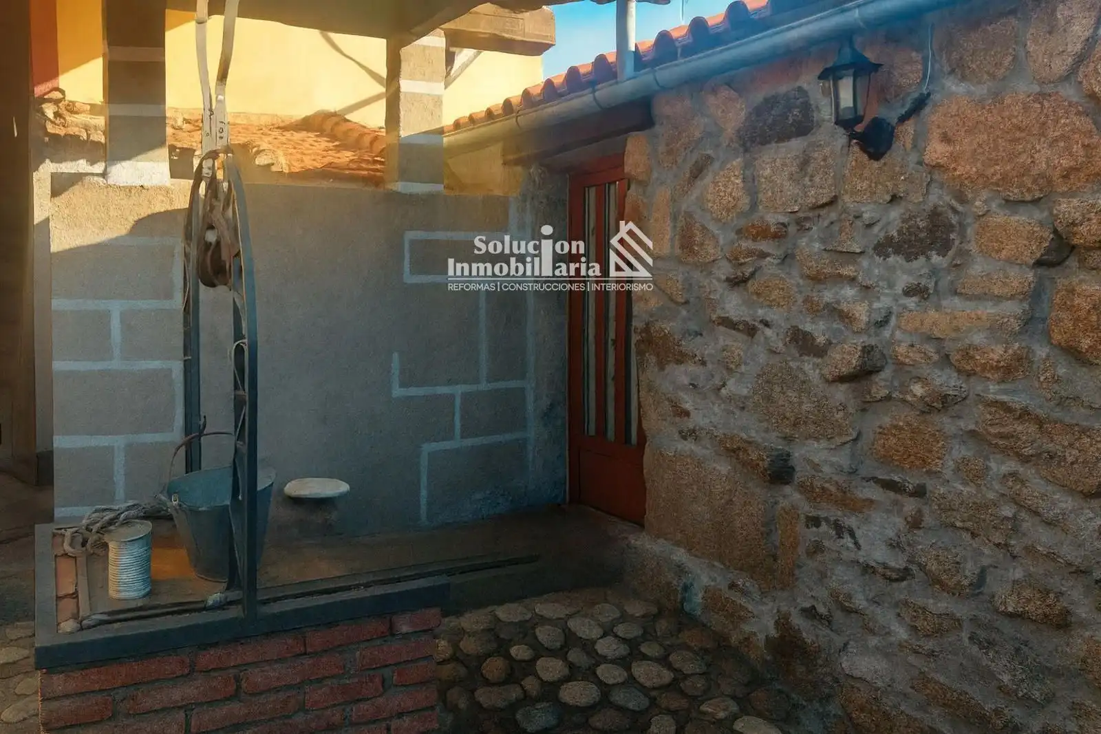 Exterior view of Buildings for sale in Béjar