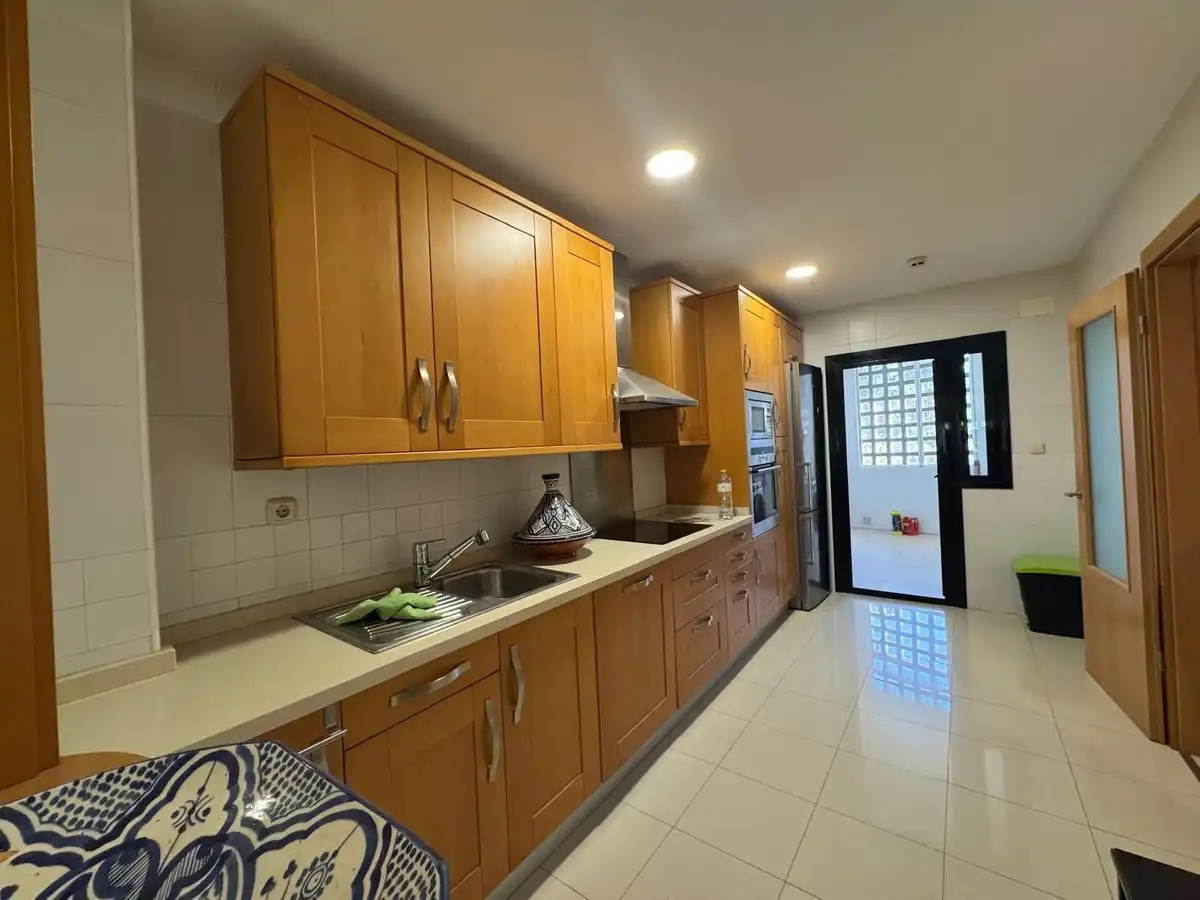 Wohnung mit Aufzug zum Verkauf in Nueva Andalucía, imagen 8