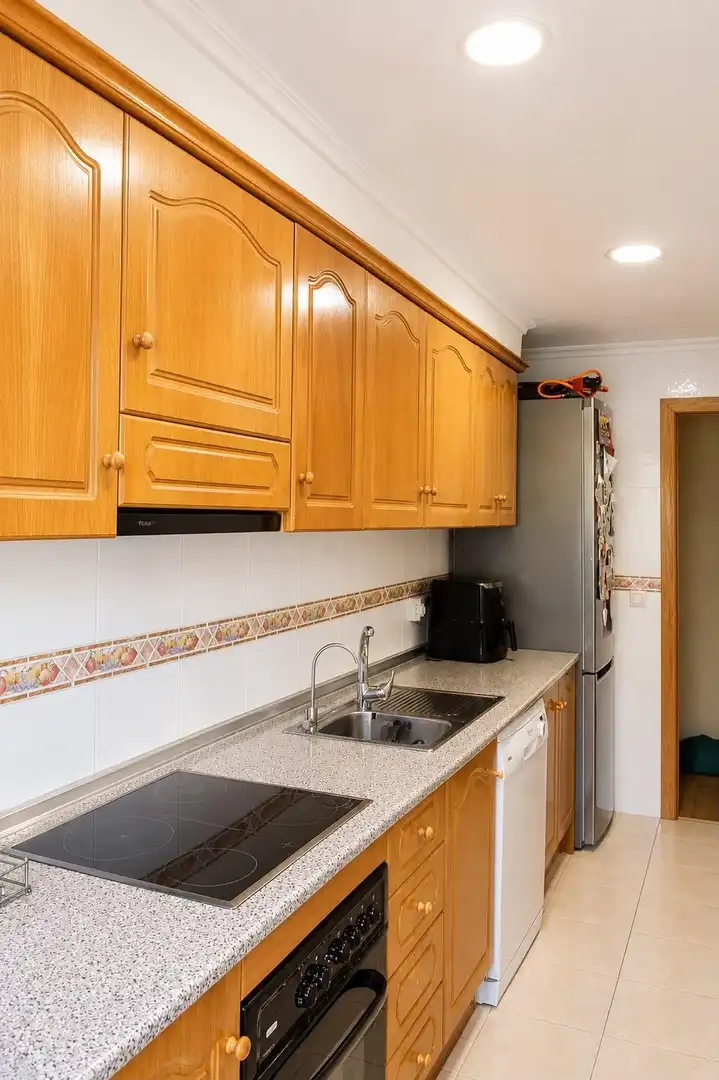 Cuina de Apartament en venda en Alicante / Alacant amb Aire condicionat, Traster i Alarma