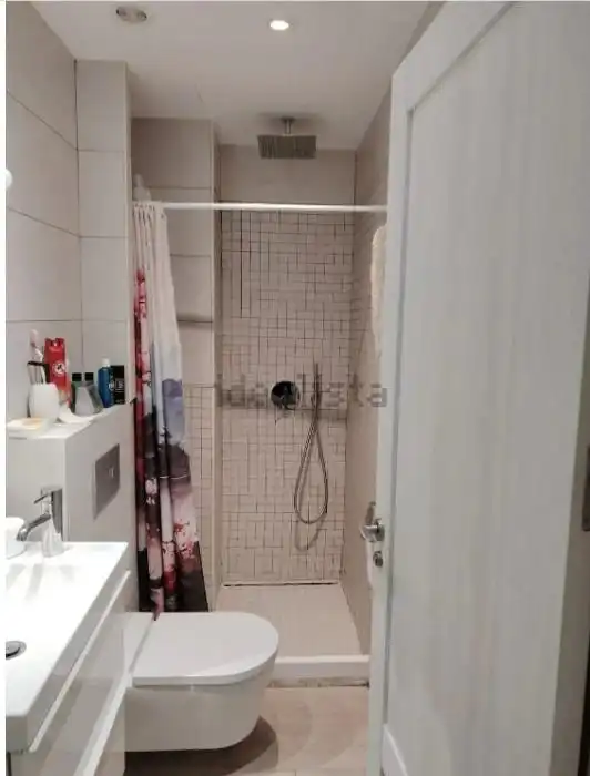 Baño de Piso en venta en  Palma de Mallorca con Aire acondicionado, Terraza y Trastero