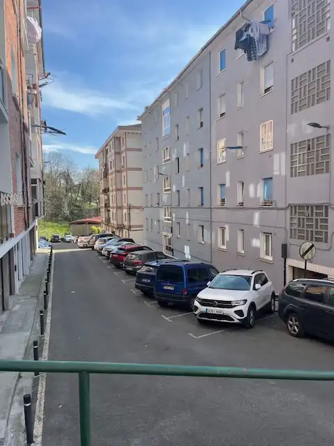 Piso en venta en Aperribai Auzoa, Galdakao