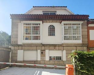 Vista exterior de Casa o xalet en venda en Vigo  amb Traster