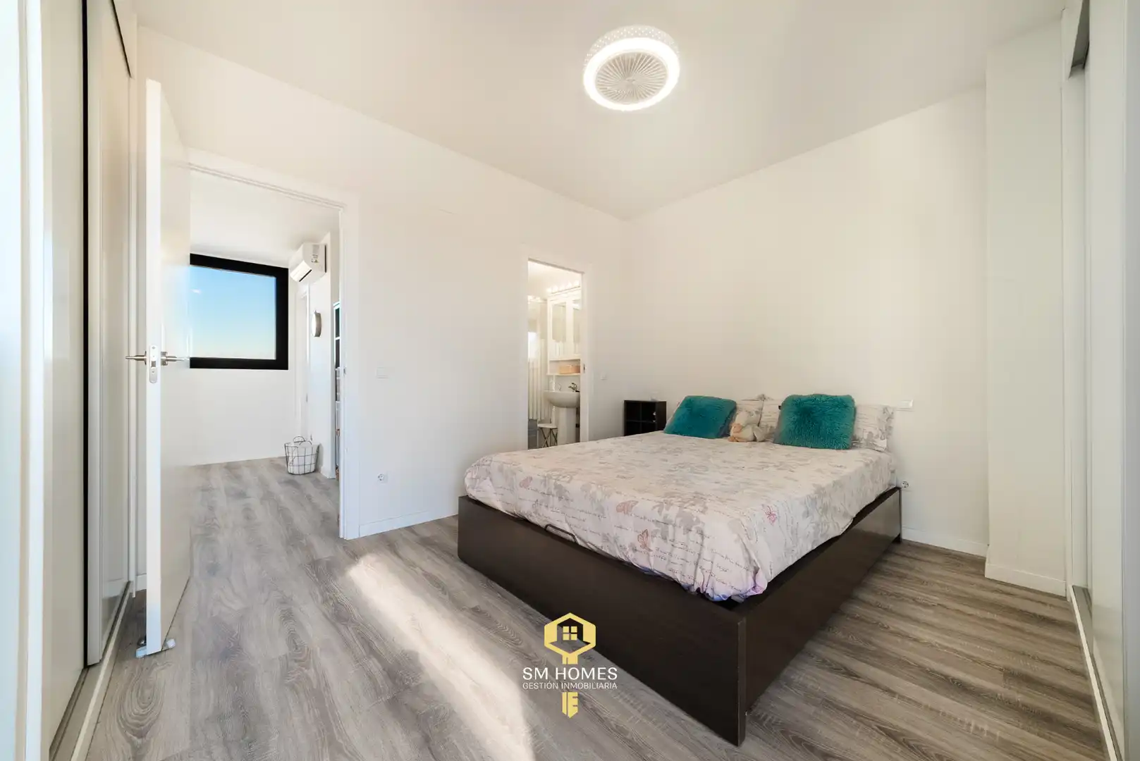 Habitación de Ático en venta en Arganda del Rey con Aire acondicionado, Calefacción y Terraza