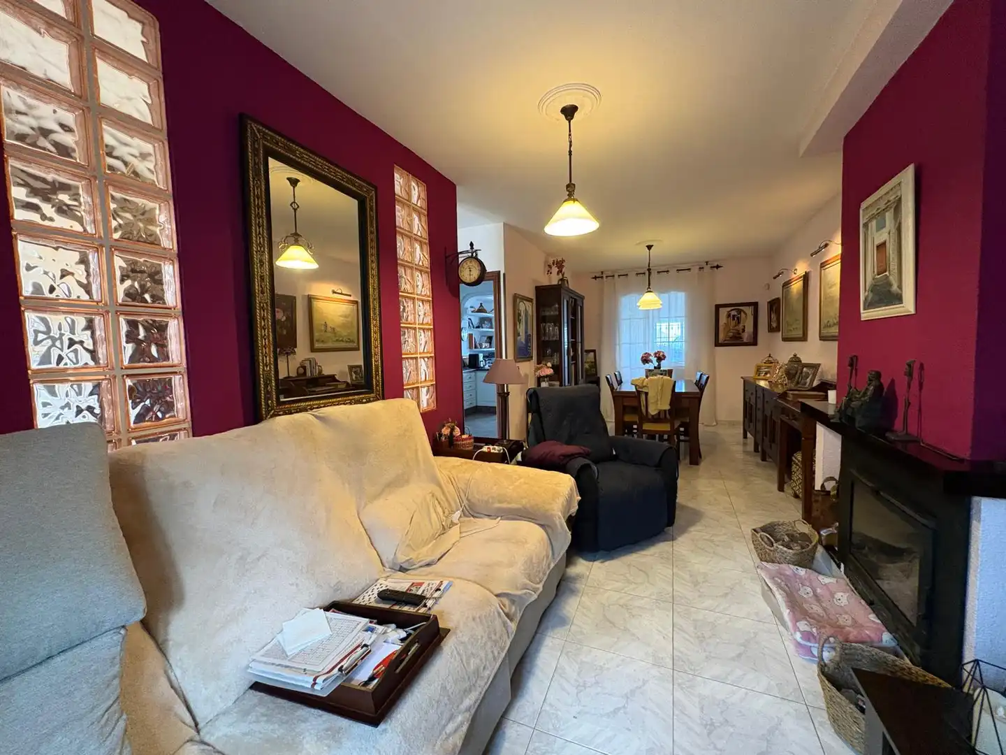 Living room of Detached homes for sale in Algeciras  with Air Conditioner, Storage room and Furnished