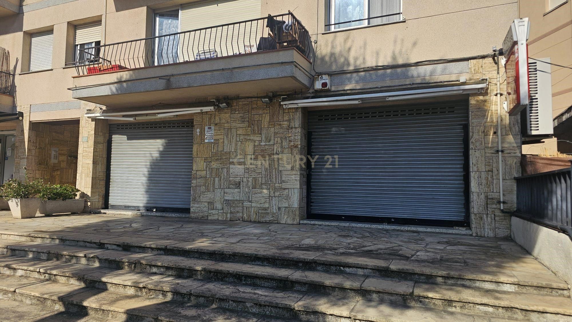 Exterior view of Office for sale in Santa Perpètua de Mogoda