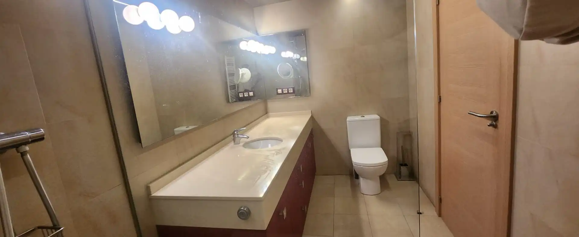 Baño de Piso en venta en  Logroño con Aire acondicionado, Calefacción y Parquet