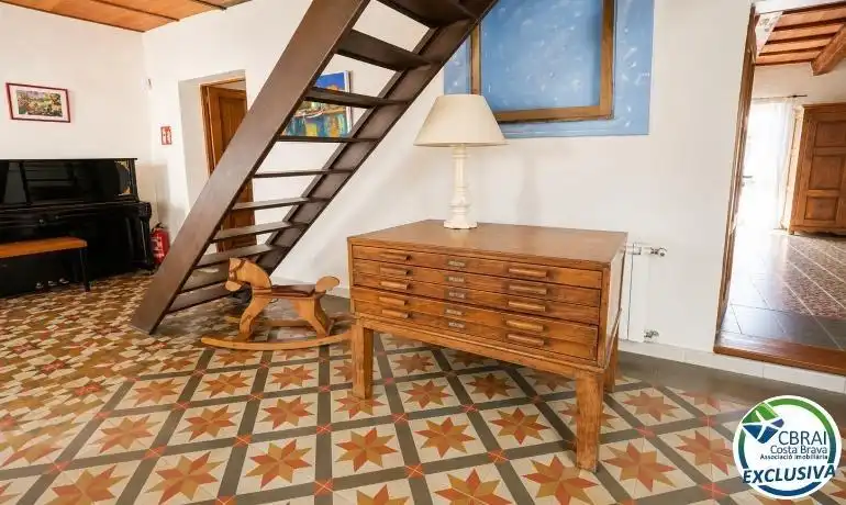 Finca rústica en venta en Fortià con Aire acondicionado y Calefacción