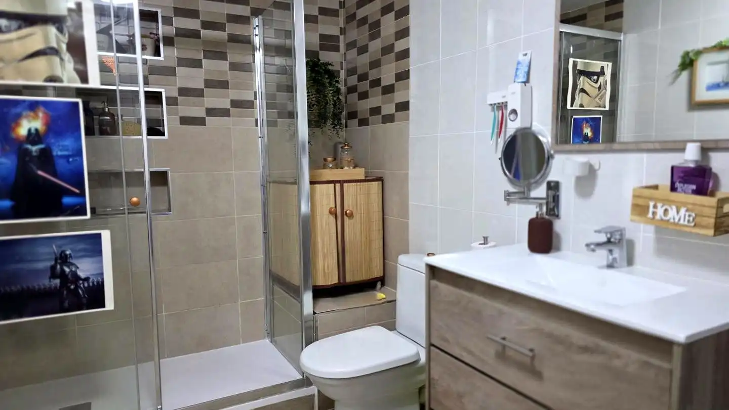 Baño de Piso en venta en San Sebastián de los Reyes con Terraza y Balcón