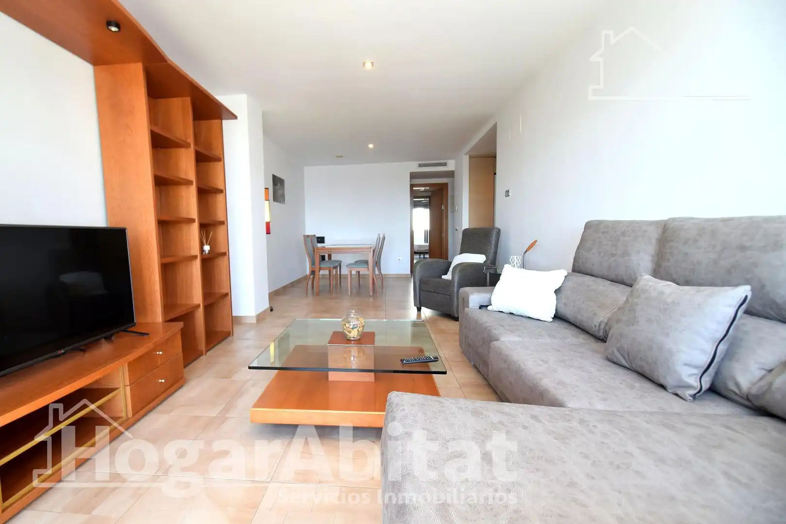 Sala d'estar de Pis en venda en Castellón de la Plana / Castelló de la Plana amb Aire condicionat, Calefacció i Moblat