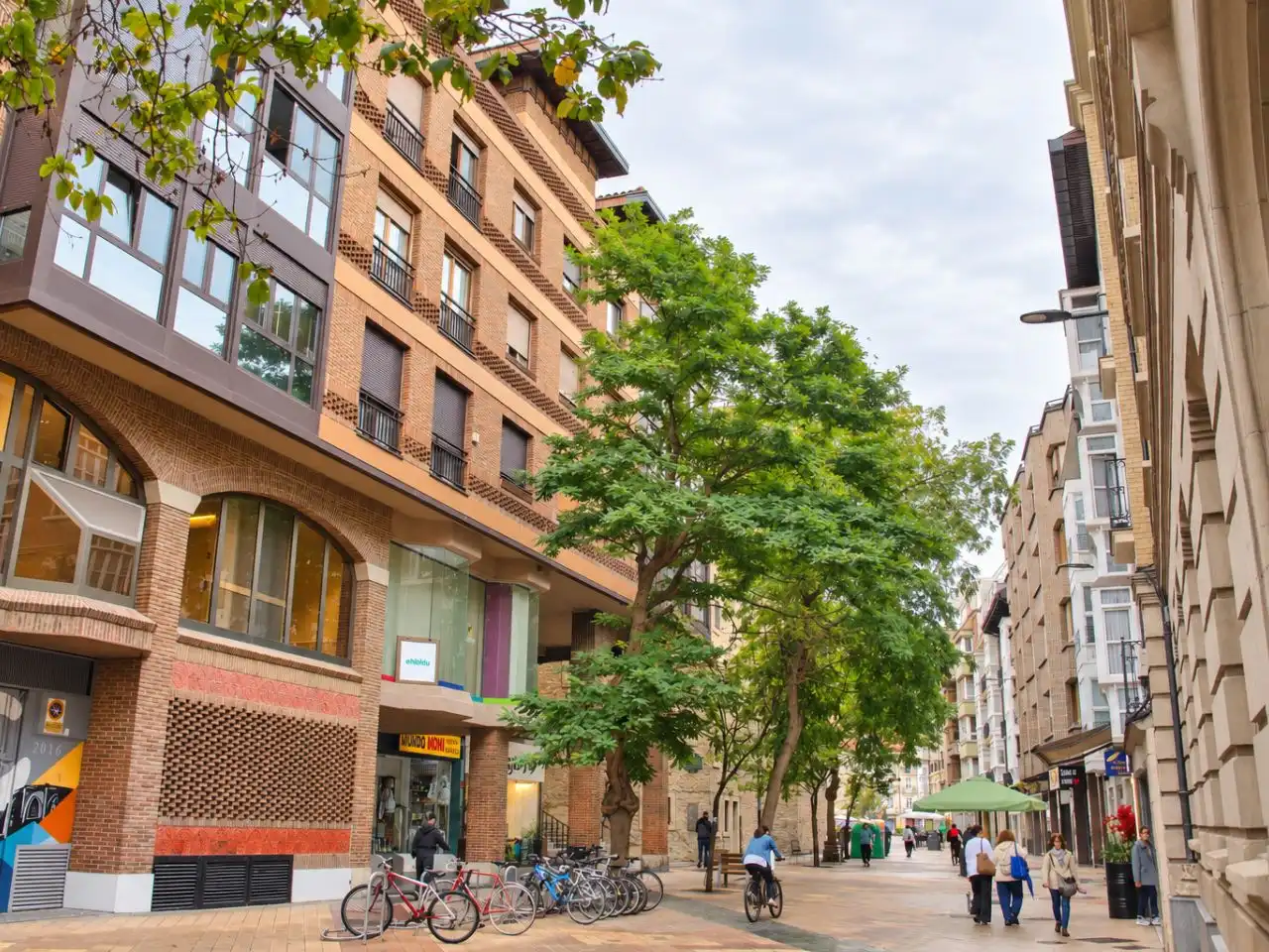 Vista exterior de Pis en venda en Vitoria - Gasteiz