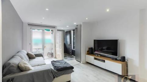 Foto 2 de Piso en venta en Rossello, Llefià, Badalona