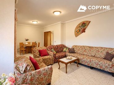 Piso con balcón en venta en Calle Torrijos