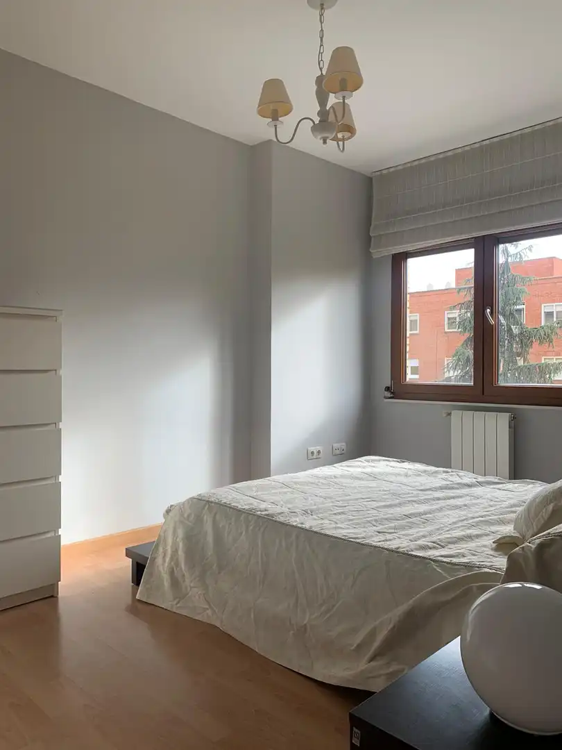 Wohnung zur Miete in Paseo de los Robles, Garrido Norte
