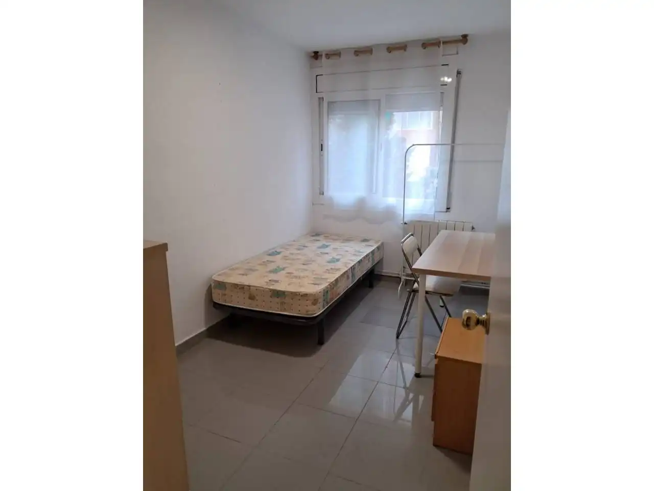 Bedroom of Flat for rent in Cerdanyola del Vallès  with Heating and Furnished