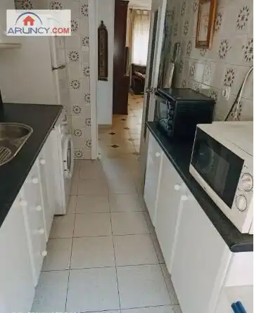 Cocina de Piso de alquiler en Sevilla con Aire acondicionado, Calefacción y Amueblado