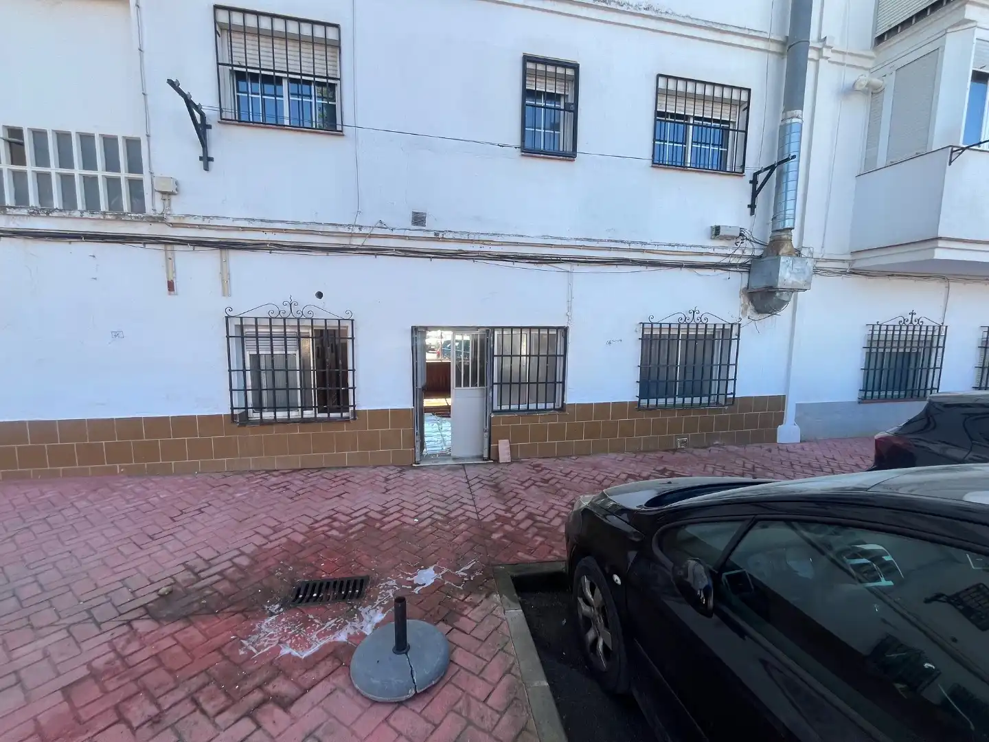 Außenansicht von Geschaftsraum zum Verkauf in Ronda mit Terrasse