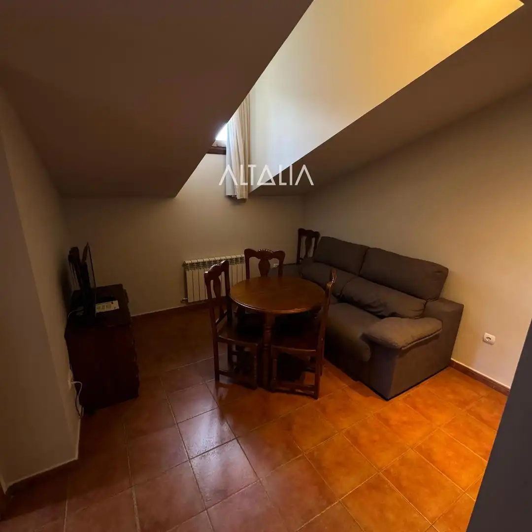 Bedroom of Buildings for sale in Cuenca