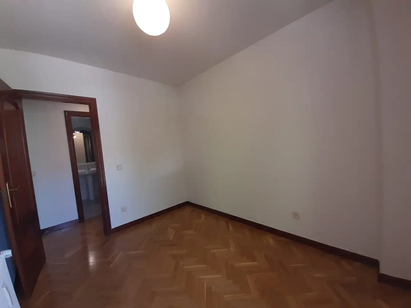 Wohnung zur Miete in Alcalá de Henares mit Klimaanlage, Heizung und Parkett