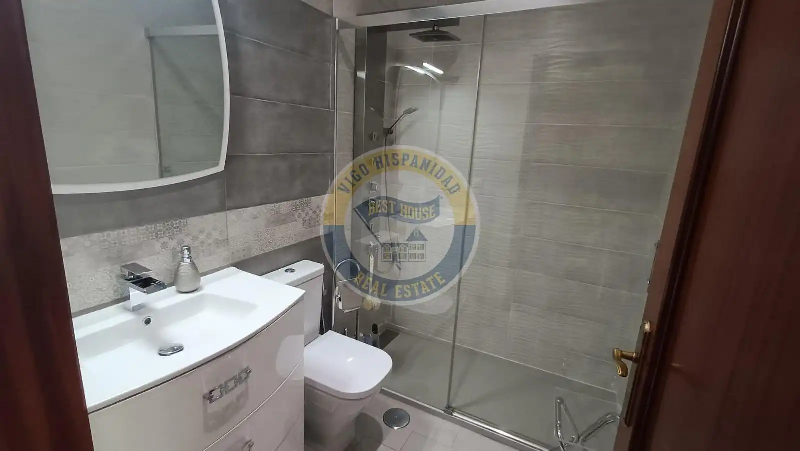 Casa adosada en venda a undefined Residencial Candeán, Cabral - Candeán