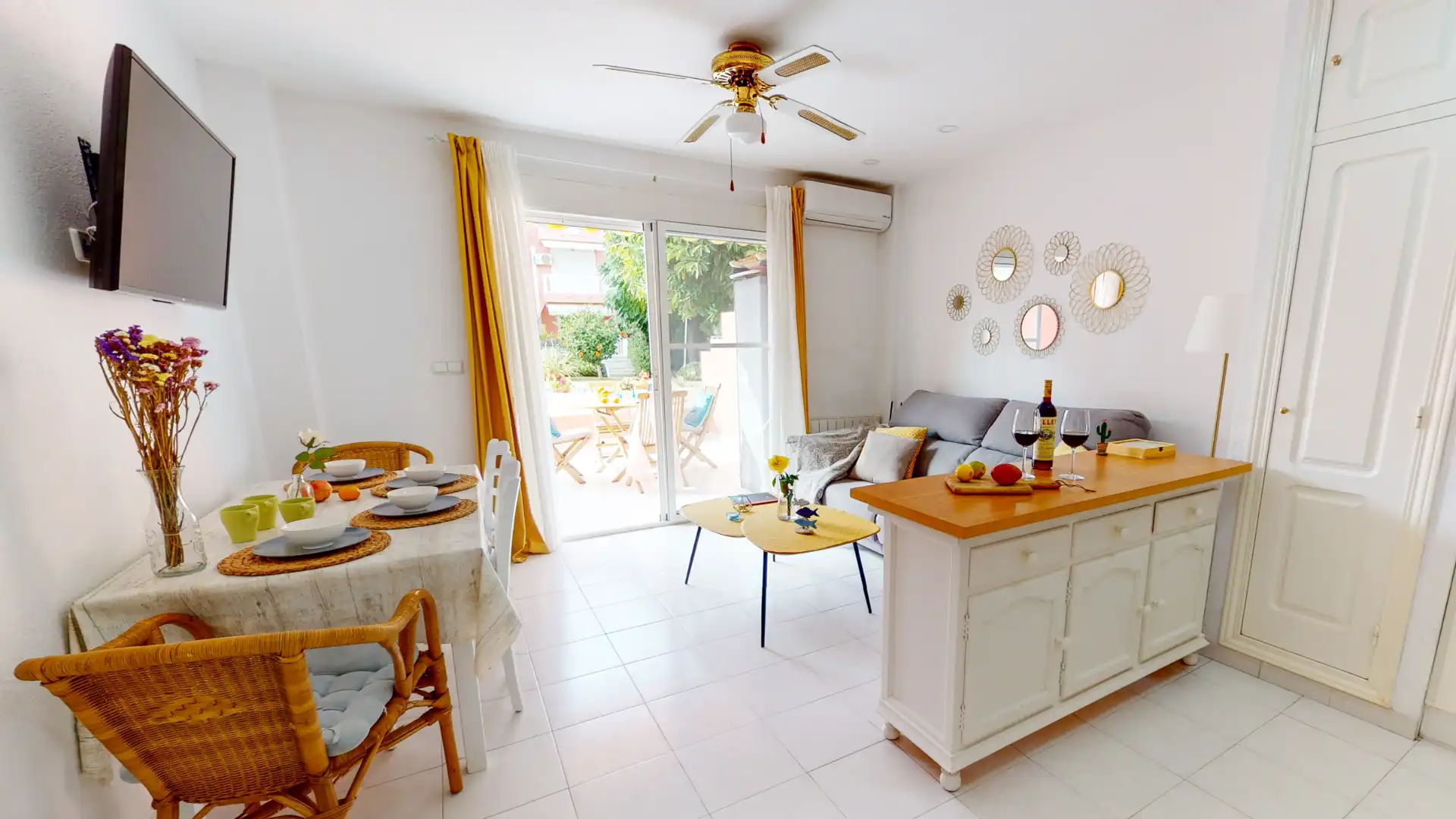 Garden of Apartments for rent in Dénia  with Air Conditioner, Heating and Terrace