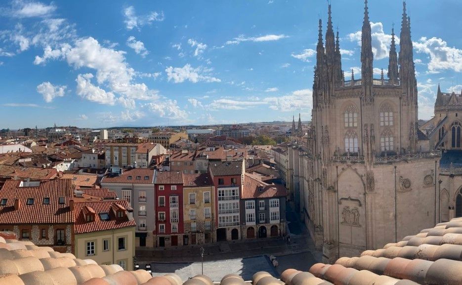 Exterior view of Flat for sale in Burgos Capital  with Heating and Furnished